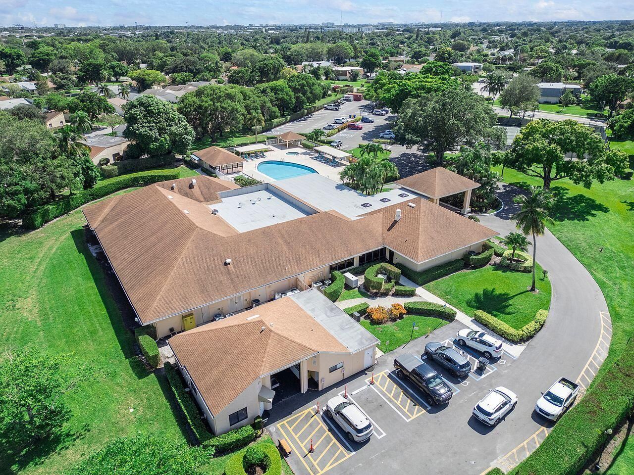 2654 NW 7th Court, Unit B, Delray Beach, FL 33445 Photo