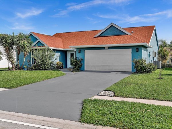 6435 Indian Wells Boulevard, Boynton Beach, FL 33437