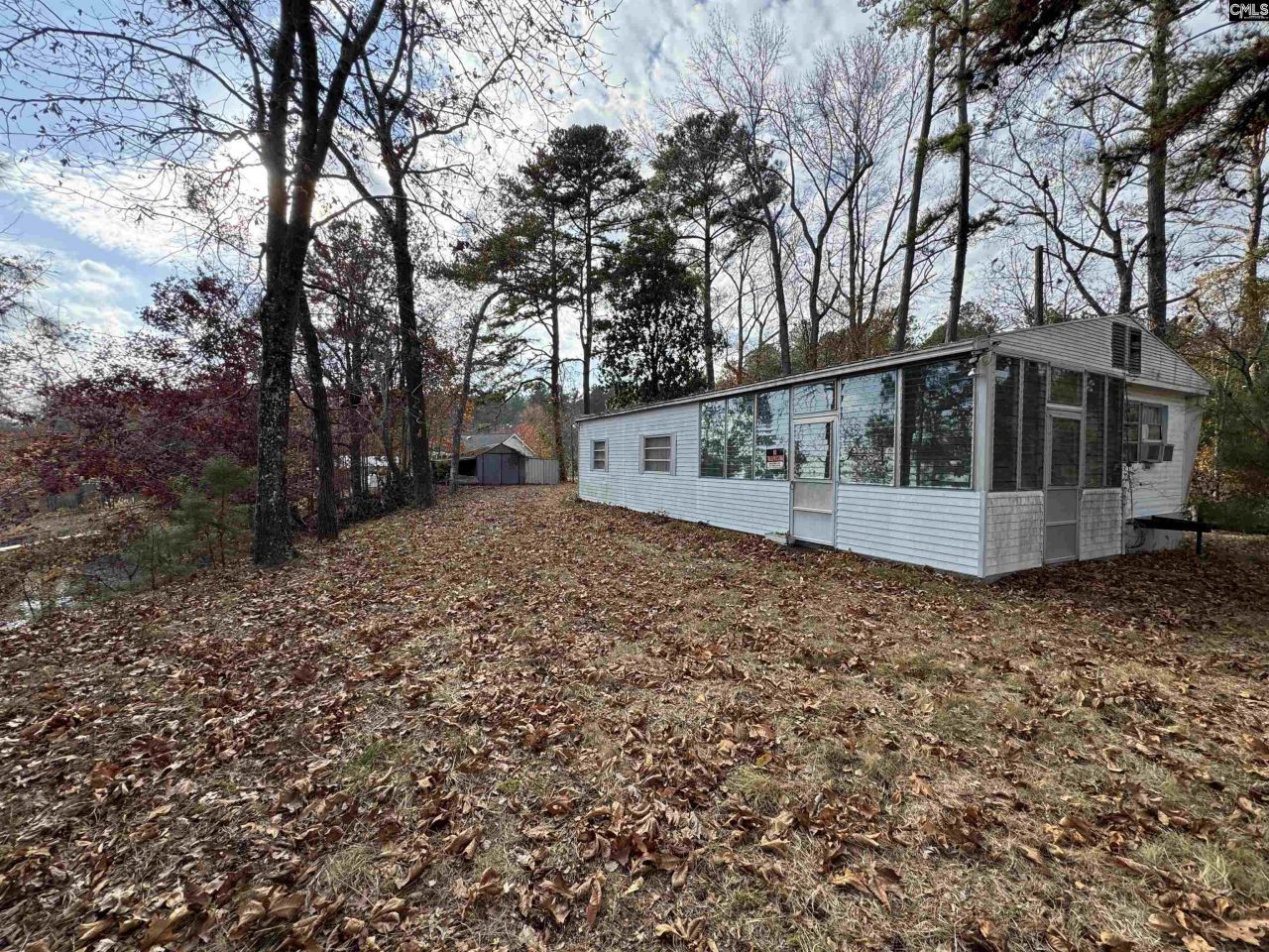 1403 Westshore  Photo 4