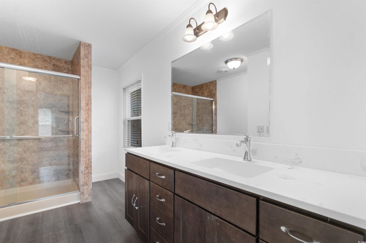 1040 Palm Dr. Photo 15