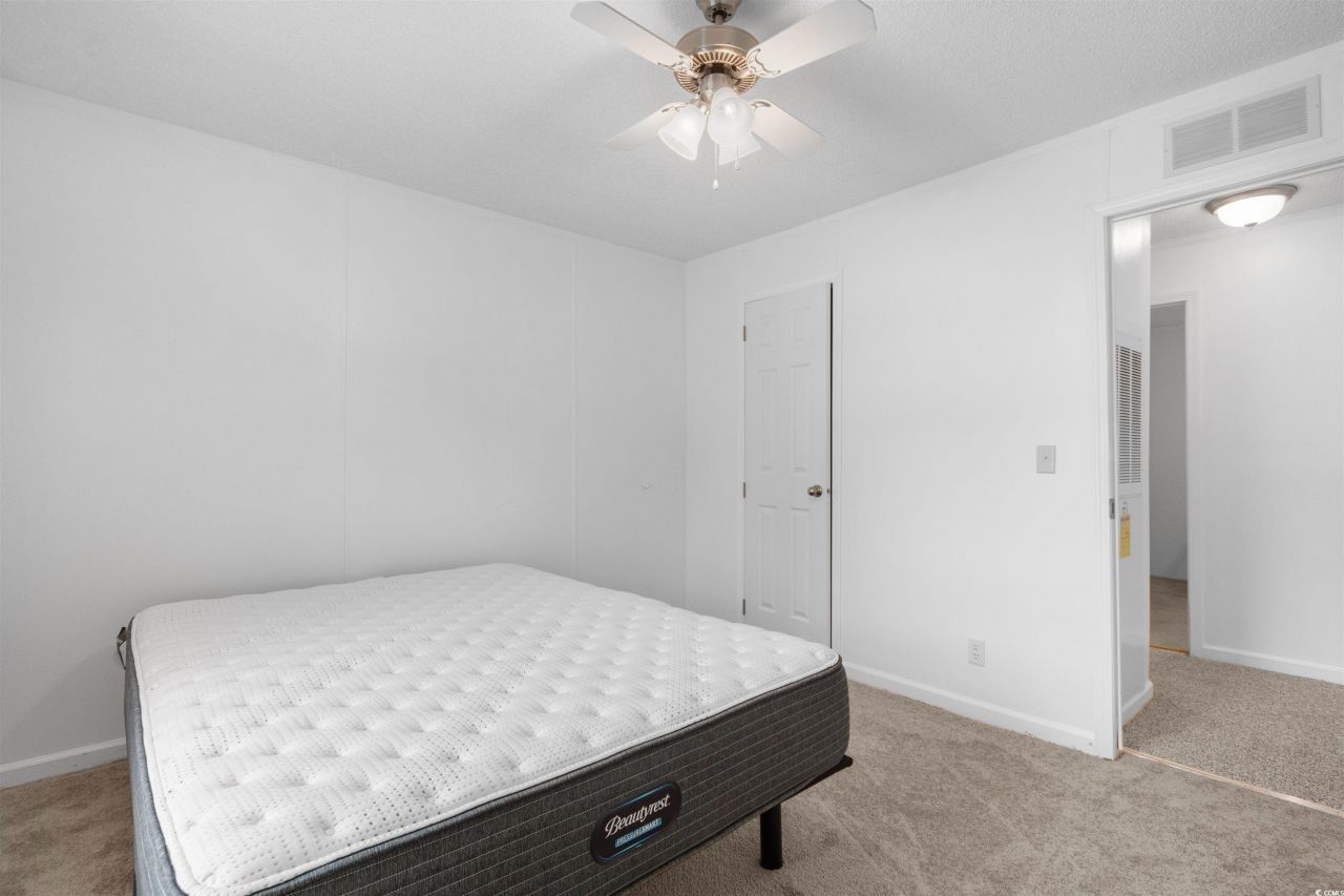 1040 Palm Dr. Photo 19