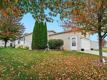 11092 Indianwood Court, Green Oak Twp, MI 48178