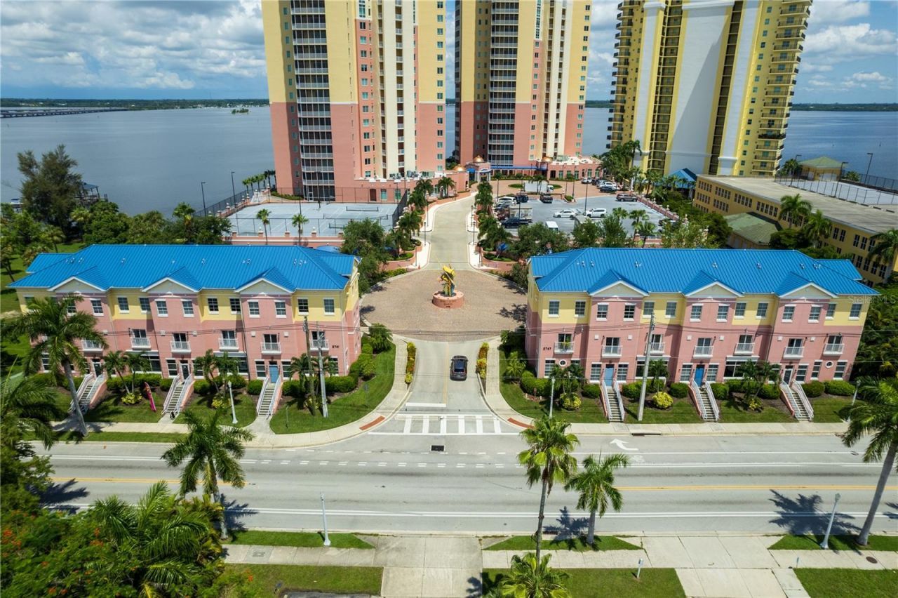 2743 1st Street, Unit 406, Fort Myers, FL 33916 Photo