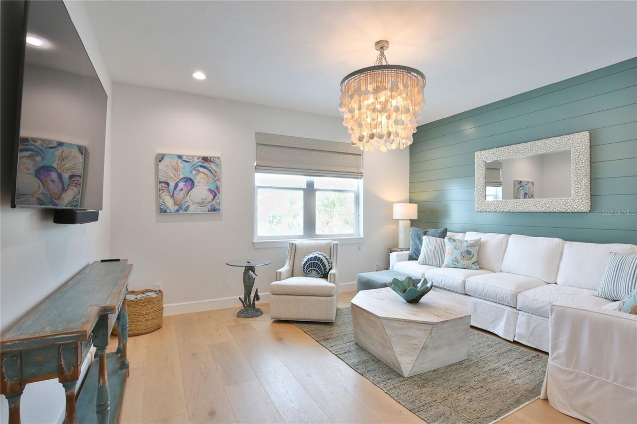 262 Island Circle, Sarasota, FL 34242 Photo