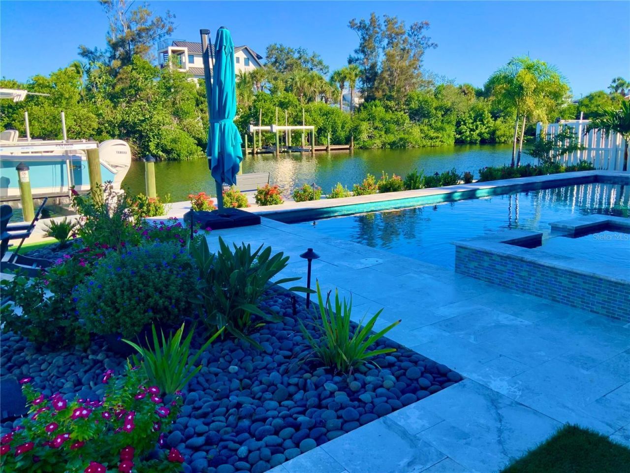 262 Island Circle, Sarasota, FL 34242 Photo