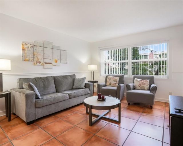 4331 NW 16th Street, Unit 107, Fort Lauderdale, FL 33313 Photo