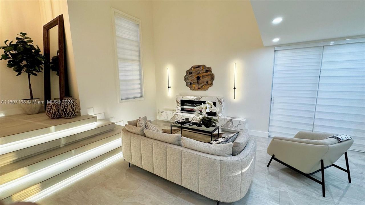 11976 NW 12th St, Pembroke Pines, FL 33026 Photo