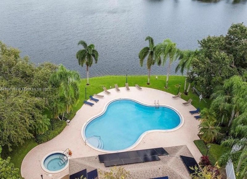 11976 NW 12th St, Pembroke Pines, FL 33026 Photo