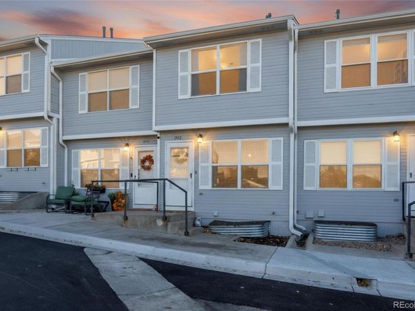 1952 Oakcrest Circle, Unit 5, Castle Rock, CO 80104