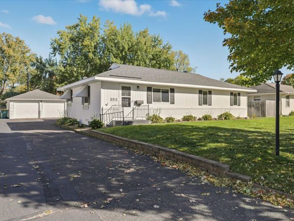 2212 55th Avenue N, Brooklyn Center, MN 55430