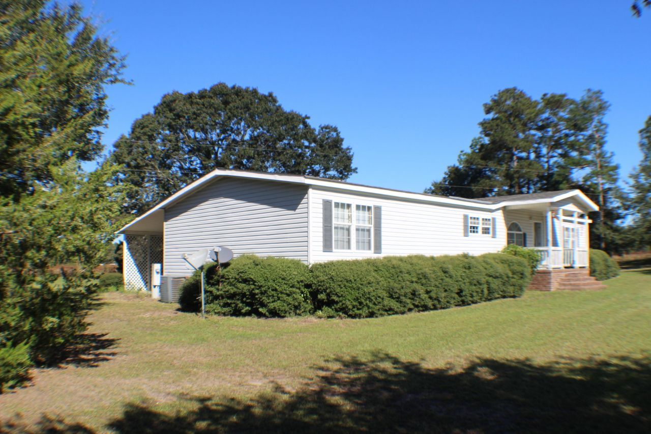 756 Santee River Road Photo 5