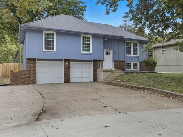 1416 SW 3rd Street, Lee's Summit, MO 64081