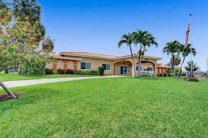 4712 NW 41st Avenue, Tamarac, FL 33319 Photo