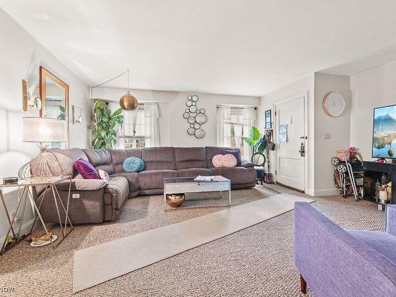 203 Glamorgan Street, Alliance, OH 44601 Photo 16