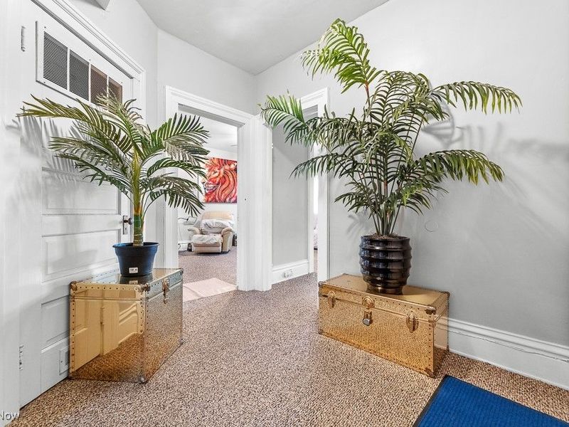 203 Glamorgan Street, Alliance, OH 44601 Photo 20