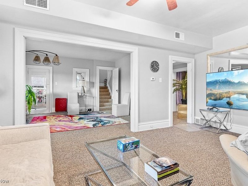 203 Glamorgan Street, Alliance, OH 44601 Photo 25