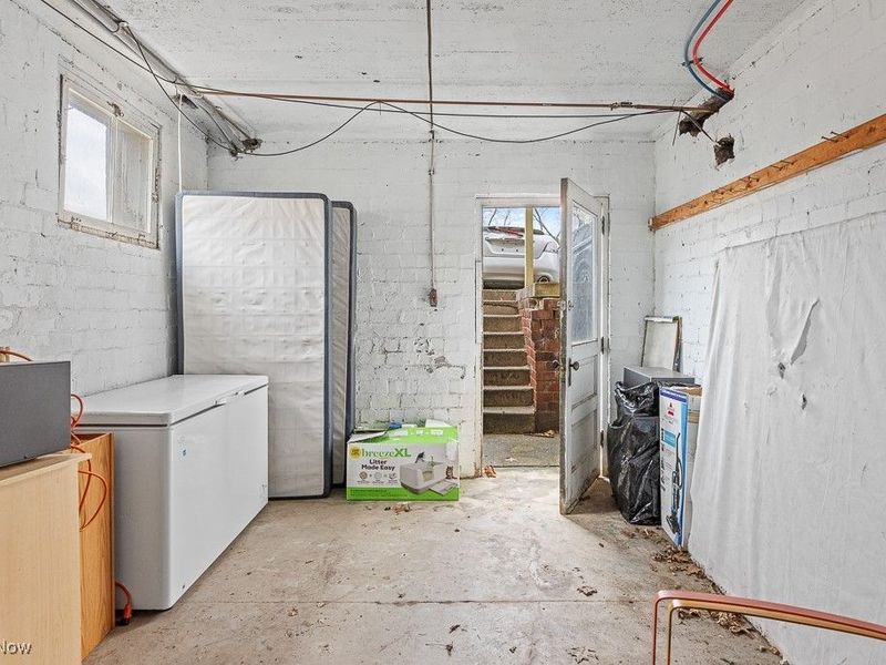 203 Glamorgan Street, Alliance, OH 44601 Photo 47