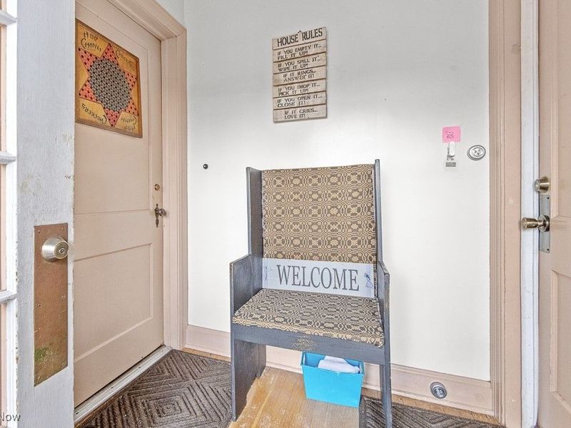 203 Glamorgan Street, Alliance, OH 44601 Photo 9