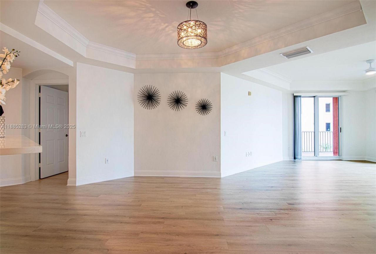 2743 1st Street, Unit 406, Fort Myers, FL 33916 Photo