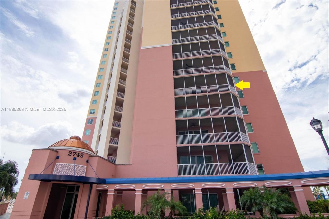 2743 1st Street, Unit 406, Fort Myers, FL 33916 Photo