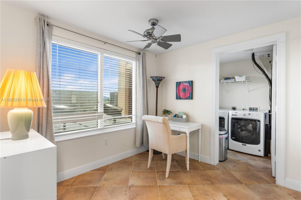 2743 1st Street, Unit 406, Fort Myers, FL 33916 Photo