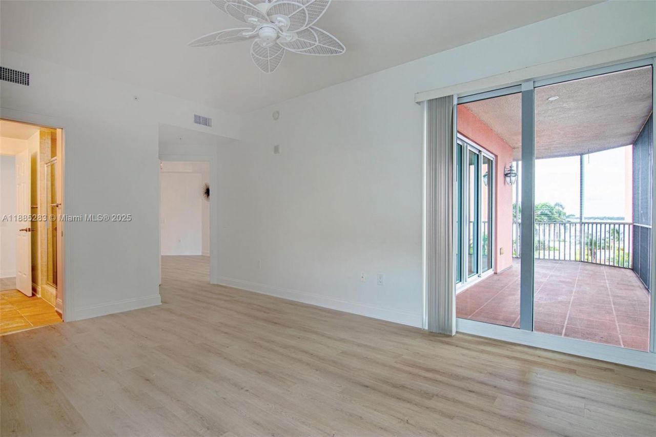 2743 1st Street, Unit 406, Fort Myers, FL 33916 Photo