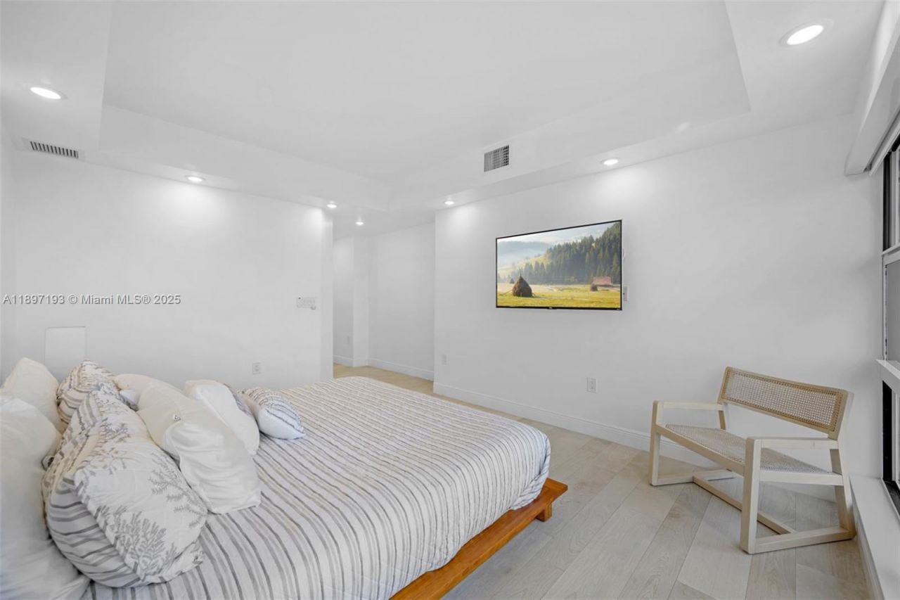 5000 N Ocean Blvd, Unit 1710, Lauderdale by the Sea, FL 33308 Photo