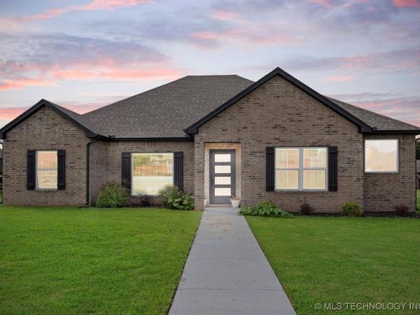 5301 Barnett Avenue, Bartlesville, OK 74006