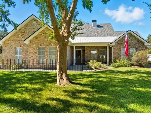 4006 Stelly Road, New Iberia, LA 70560