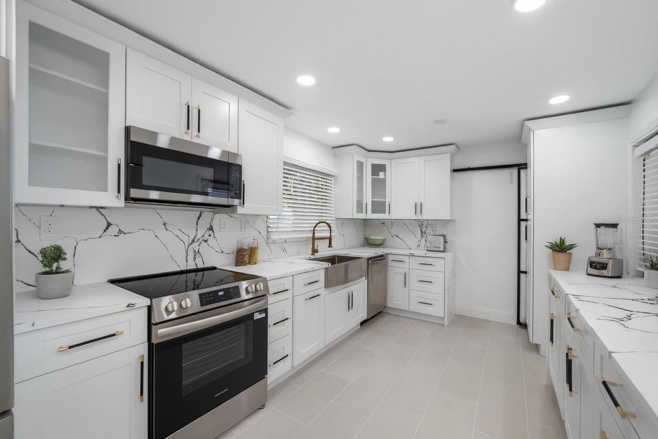 3141 Alta Vista Street, Sarasota, FL 34237 Photo