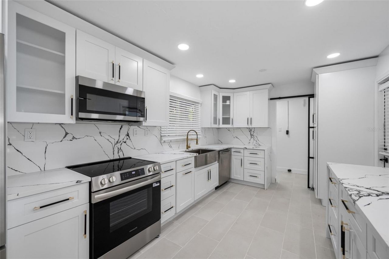 3141 Alta Vista Street, Sarasota, FL 34237 Photo