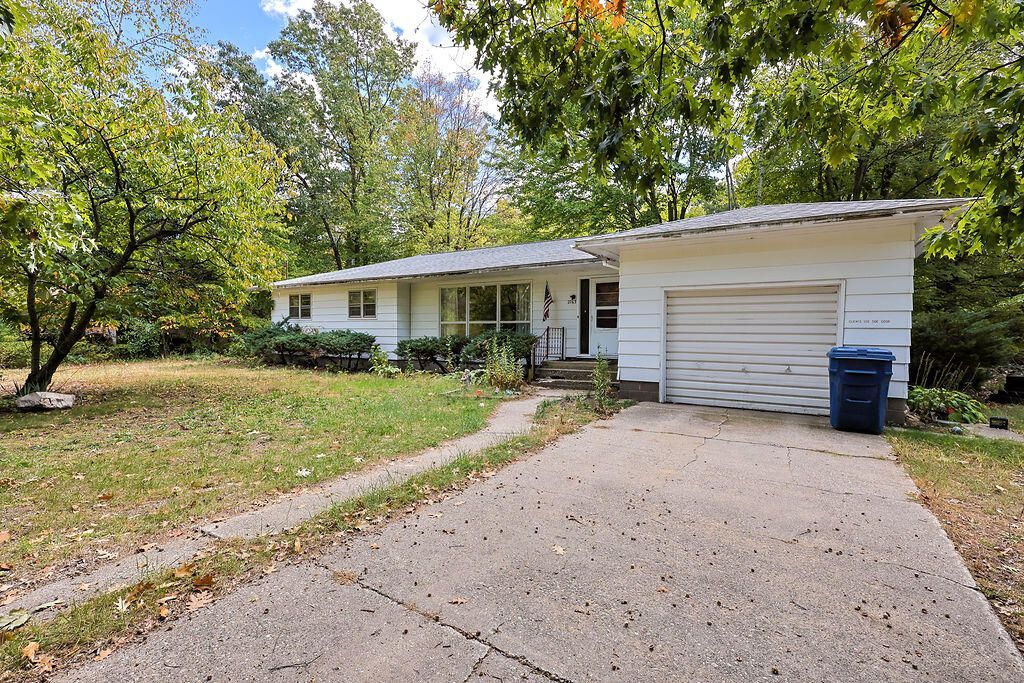 2763 Pontaluna Road, Fruitport, MI 49415 Main Photo