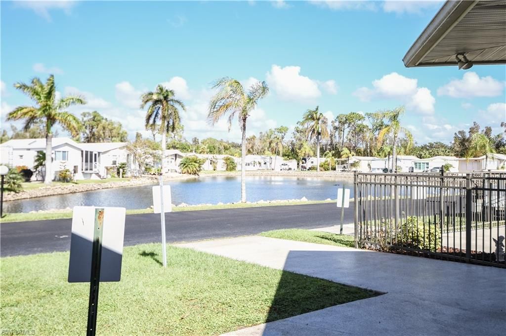 8628 Firwood Dr, Estero, FL 33928 Photo