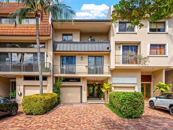 6124 Paradise Point Dr, Unit 6124, Palmetto Bay, FL 33157