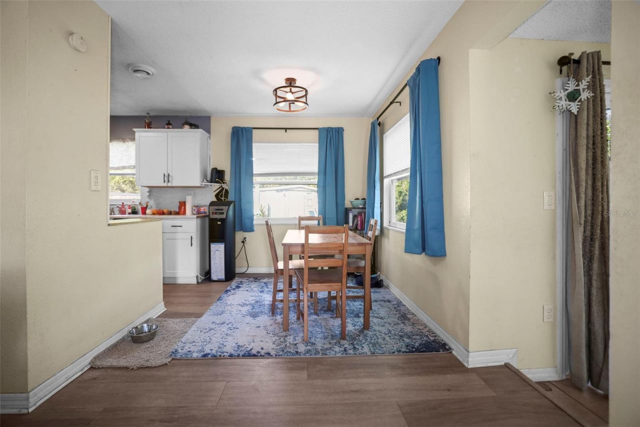 7000 13th Street N, Saint Petersburg, FL 33702 Photo