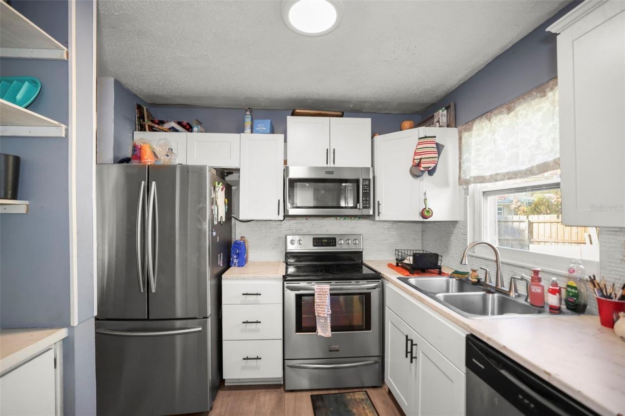 7000 13th Street N, Saint Petersburg, FL 33702 Photo