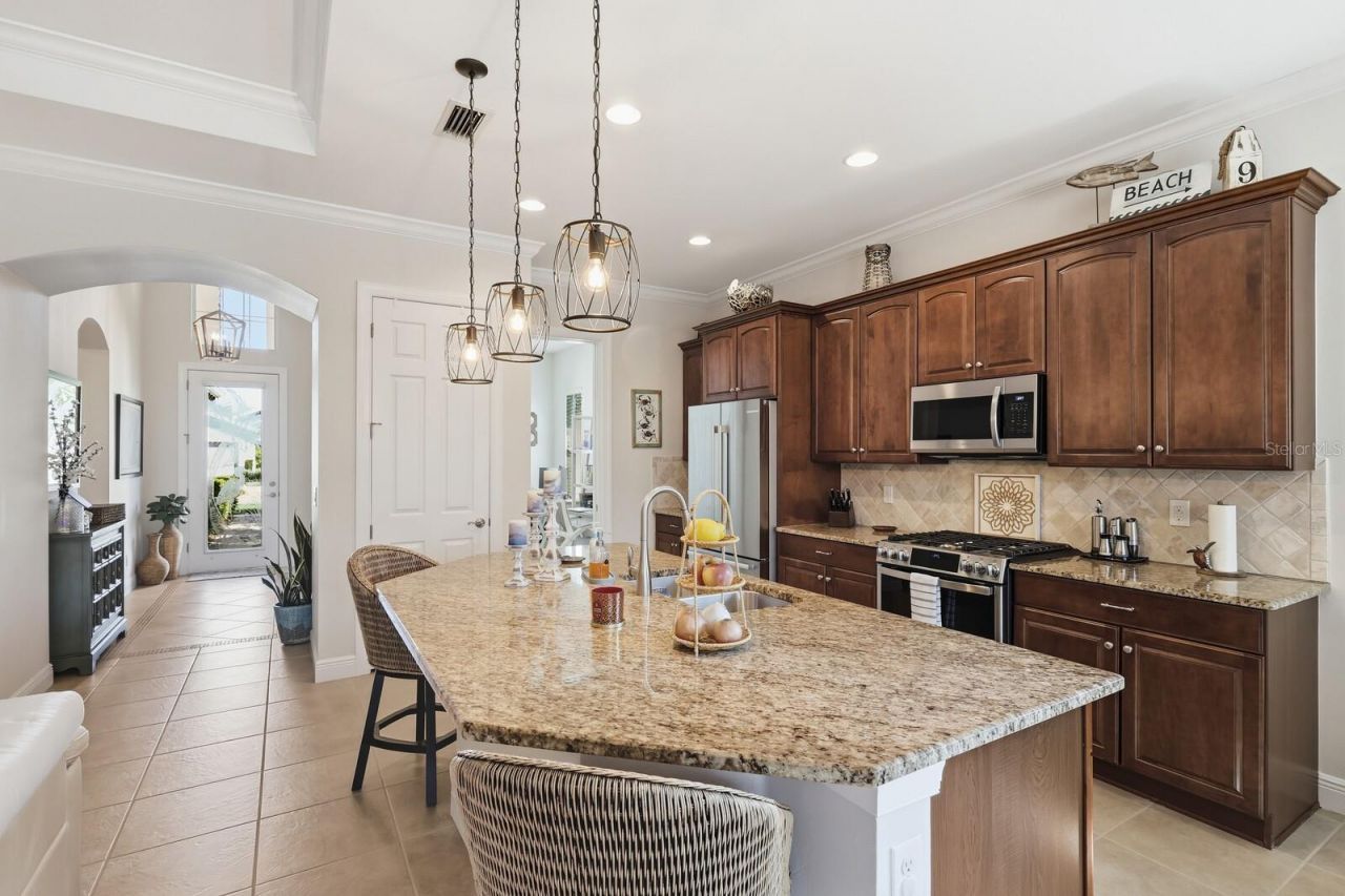 1250 Tidewater Court, Bradenton, FL 34208 Photo