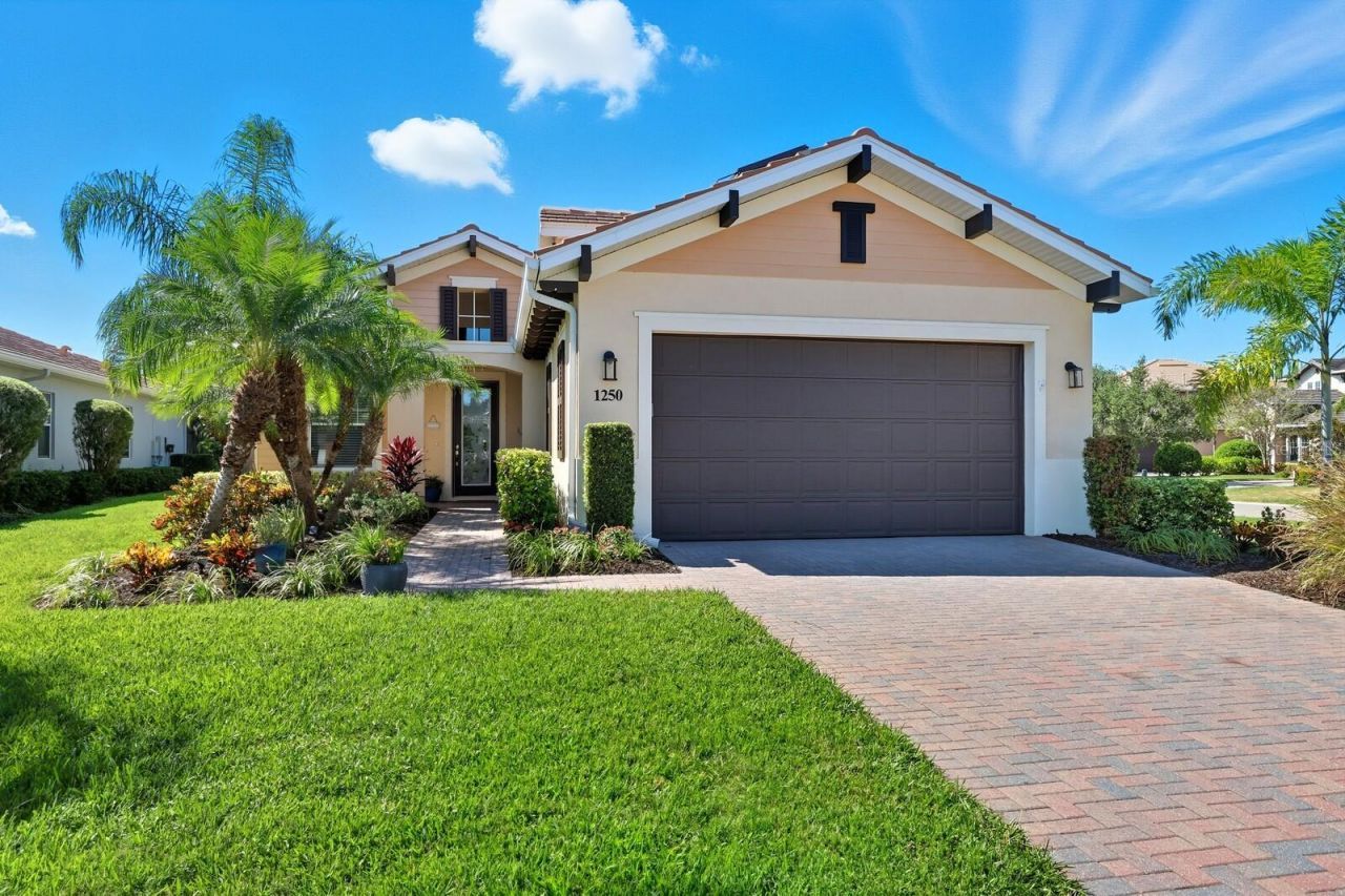 1250 Tidewater Court, Bradenton, FL 34208 Photo