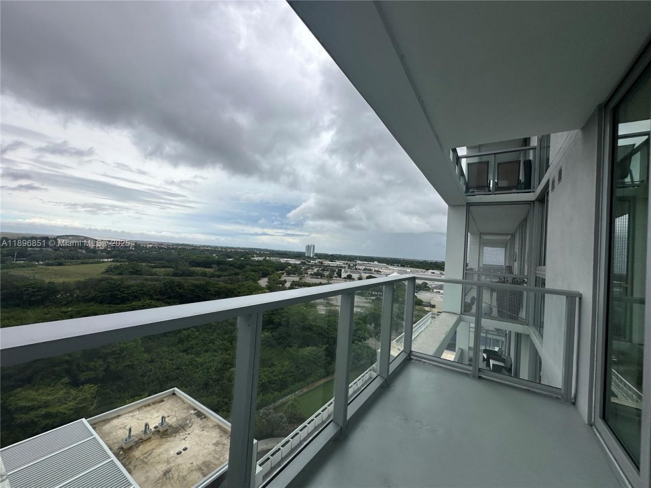 2000 Metropica Way, Unit 1401, Sunrise, FL 33323 Photo