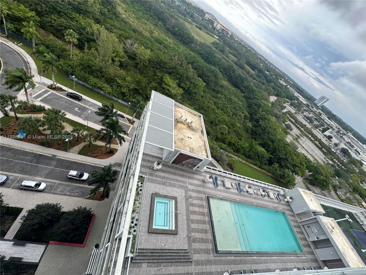 2000 Metropica Way, Unit 1401, Sunrise, FL 33323 Photo