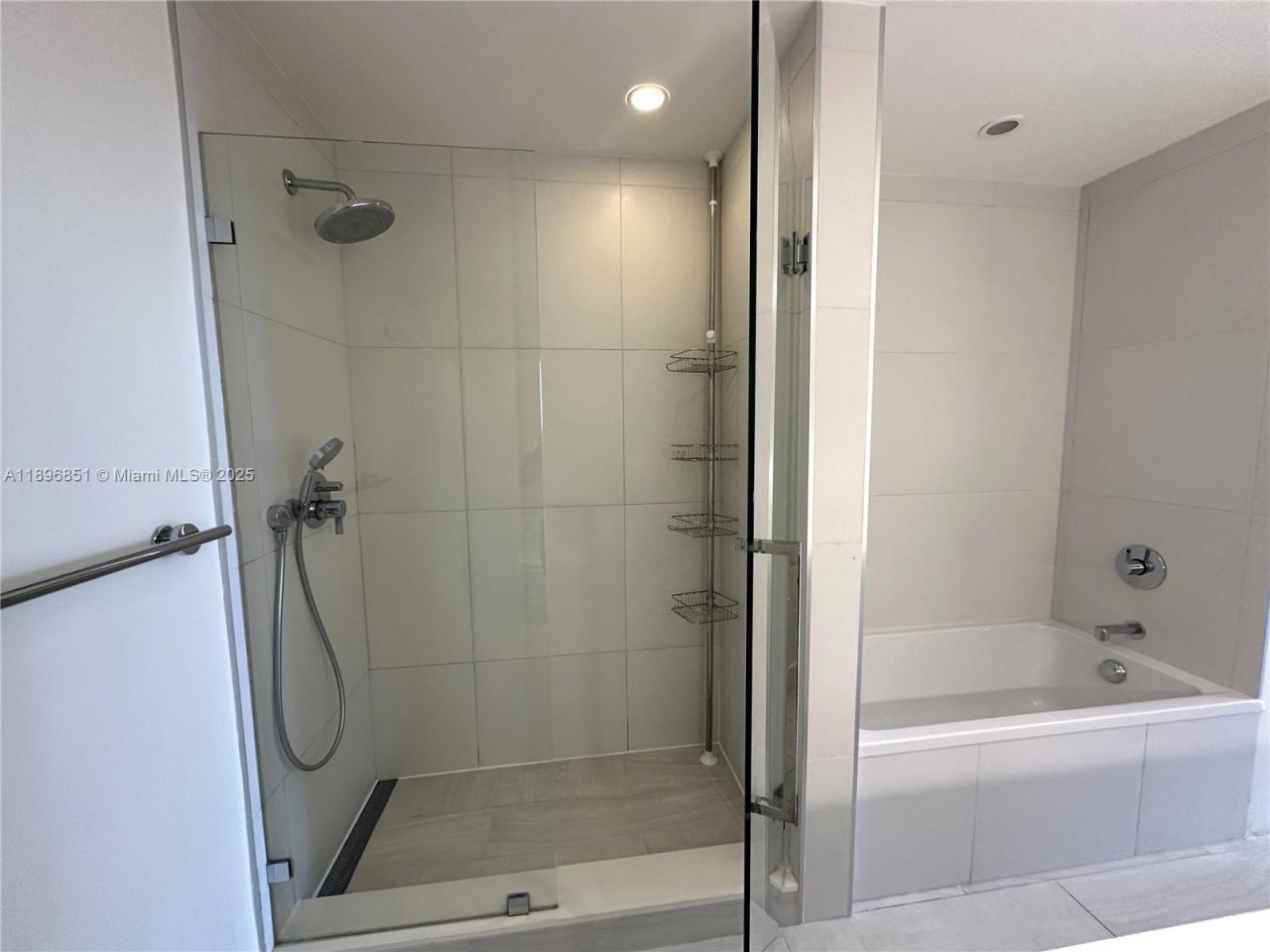 2000 Metropica Way, Unit 1401, Sunrise, FL 33323 Photo