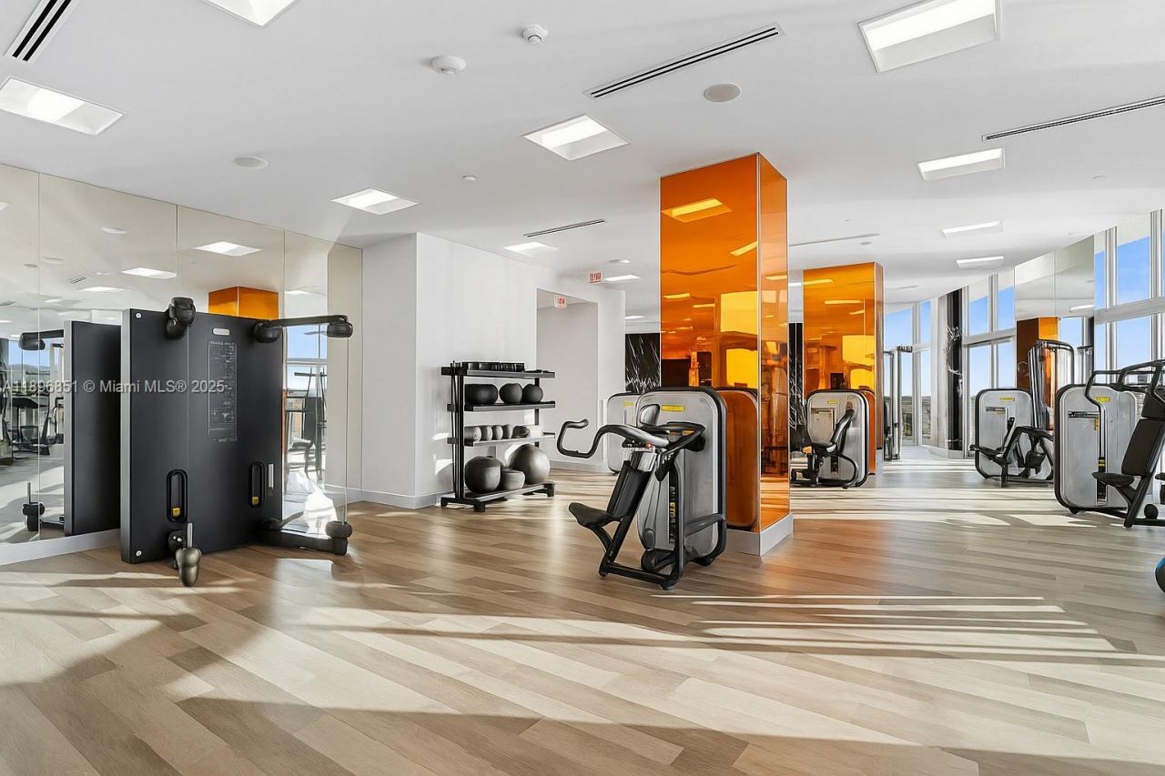 2000 Metropica Way, Unit 1401, Sunrise, FL 33323 Photo