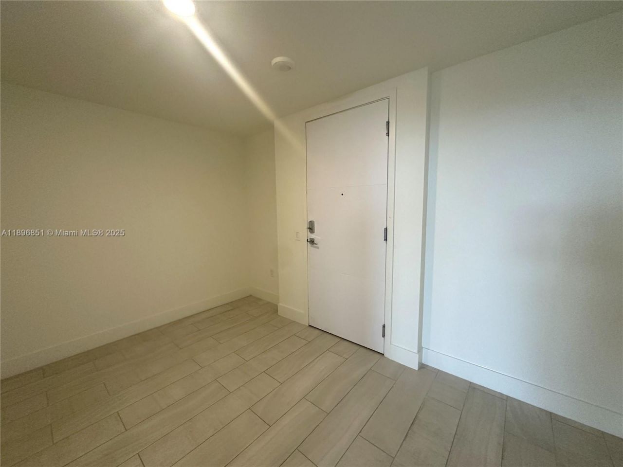 2000 Metropica Way, Unit 1401, Sunrise, FL 33323 Photo