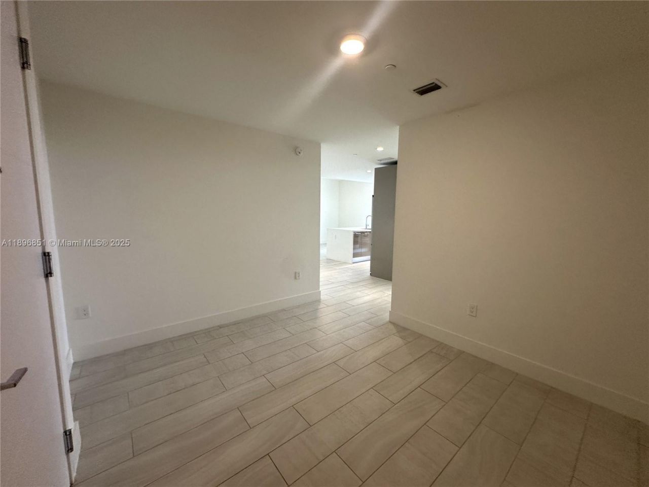 2000 Metropica Way, Unit 1401, Sunrise, FL 33323 Photo