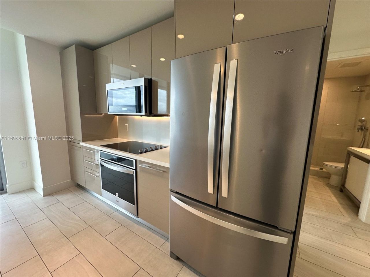 2000 Metropica Way, Unit 1401, Sunrise, FL 33323 Photo