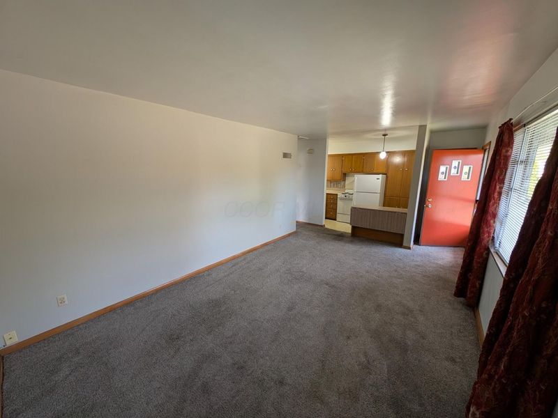 131 Broad Meadows Boulevard, Columbus, OH 43214 Photo 3