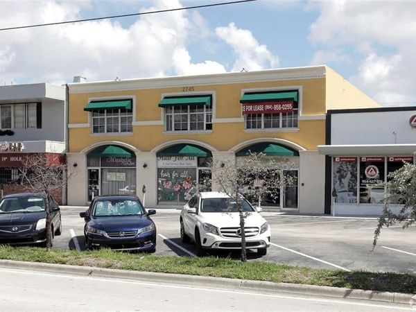 2745 E Oakland Park Blvd, Fort Lauderdale, FL 33306