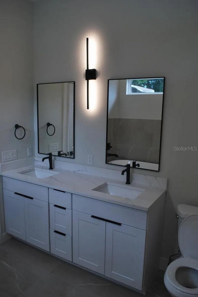 2644 42nd Avenue N, Saint Petersburg, FL 33714 Photo