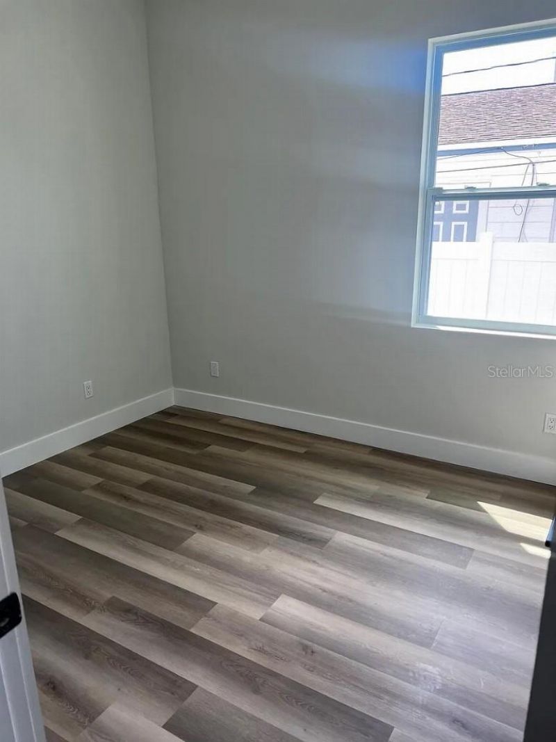 2644 42nd Avenue N, Saint Petersburg, FL 33714 Photo