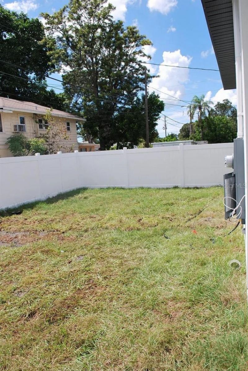 2644 42nd Avenue N, Saint Petersburg, FL 33714 Photo